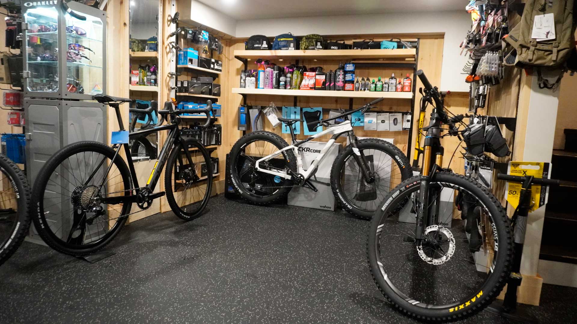 VersaDUEL™ Commercial Rubber Flooring